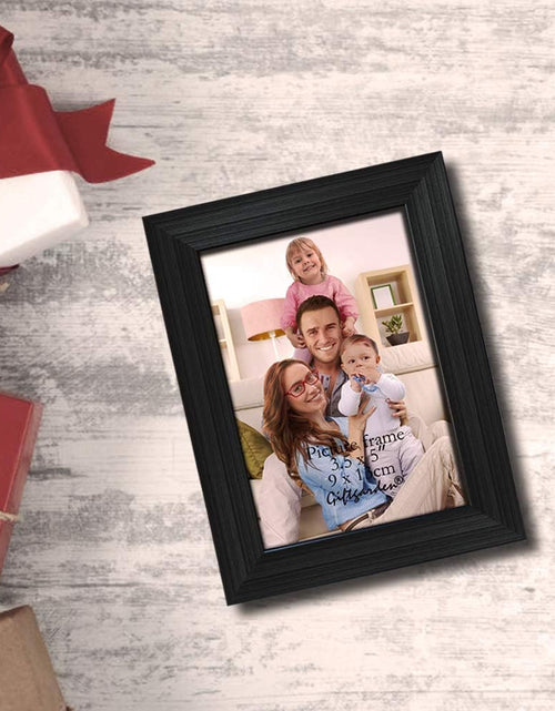 Load image into Gallery viewer, 12 Pack 3.5X5 Black Picture Frame Bulk Set for Desktop Display or Wall Mounting
